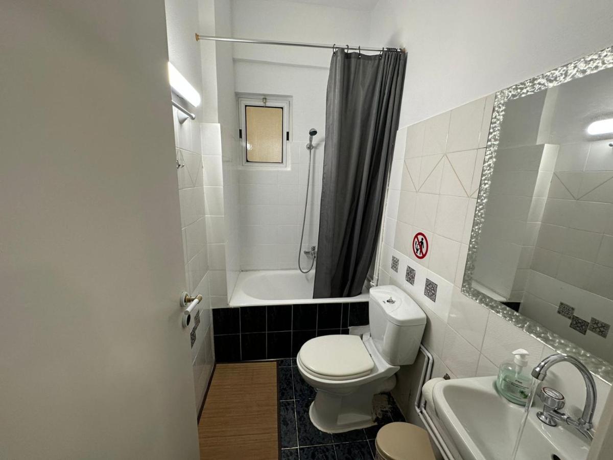 La Vita Apartments-Near Airport & Sea Artemida  Bagian luar foto