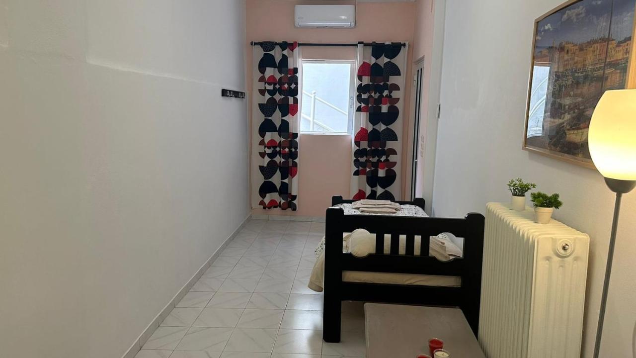La Vita Apartments-Near Airport & Sea Artemida  Bagian luar foto