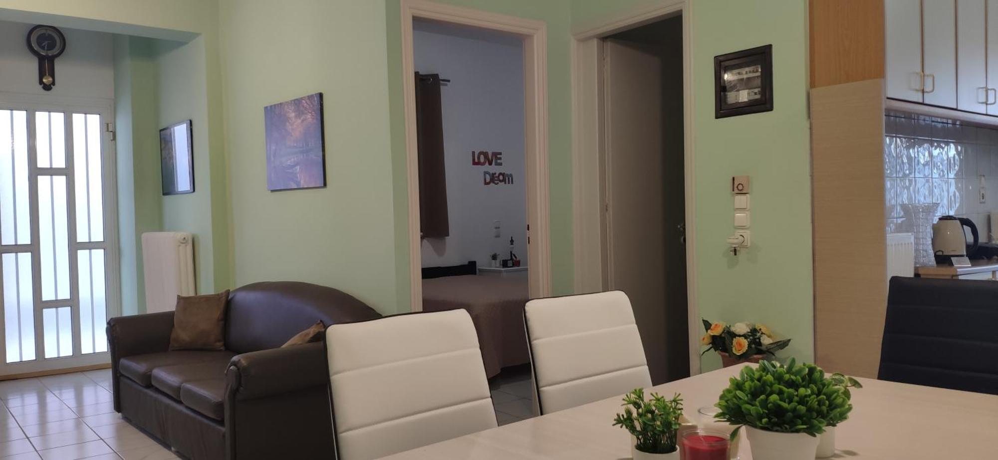 La Vita Apartments-Near Airport & Sea Artemida  Ruang foto